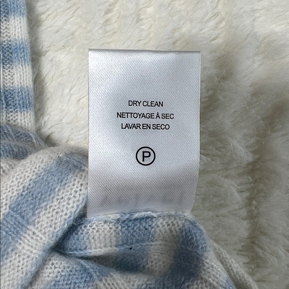 Velvet by Graham & Spencer “Monica” 100% Cashmere Sweater | Size Small | EUC💎 - Picture 7 of 11